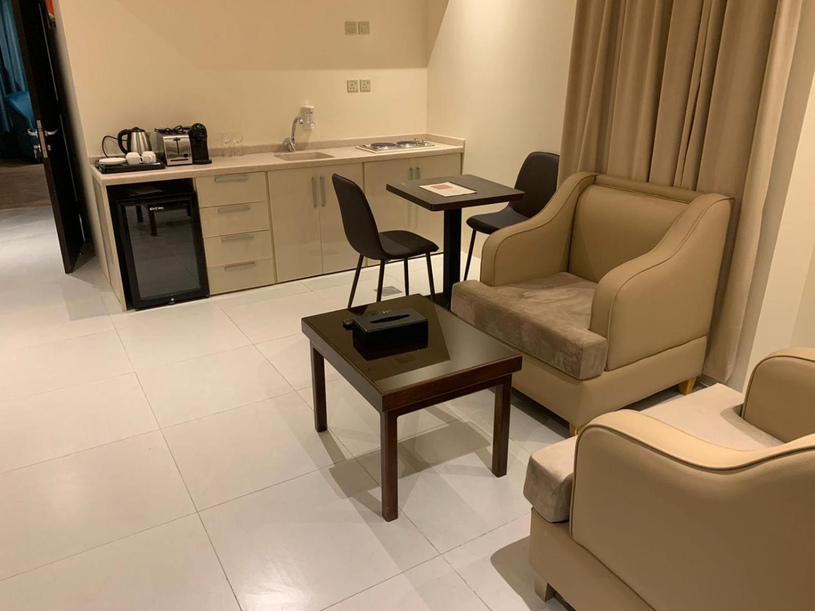 Fanan Suite Jeddah Cameră foto